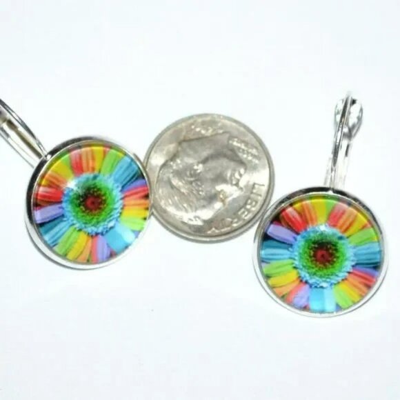 NEW Silver Rainbow LGBTQ 60s Pride Flower Festival Hippie Cabochon Drop Earrings - Picture 2 of 4